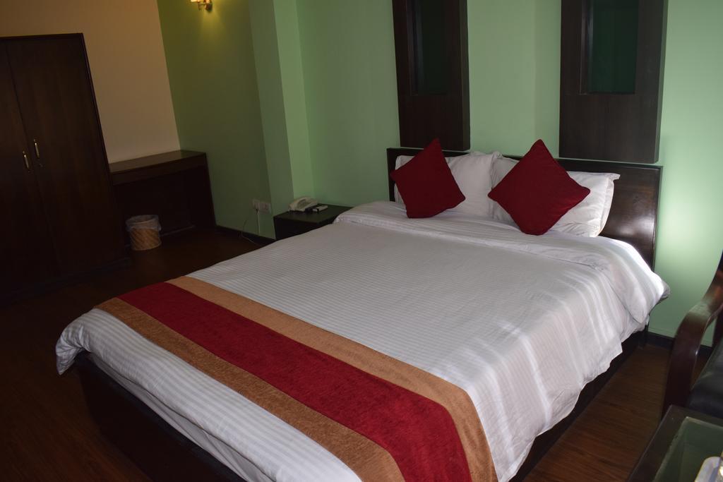 Hotel Family Home Катманду Екстер'єр фото