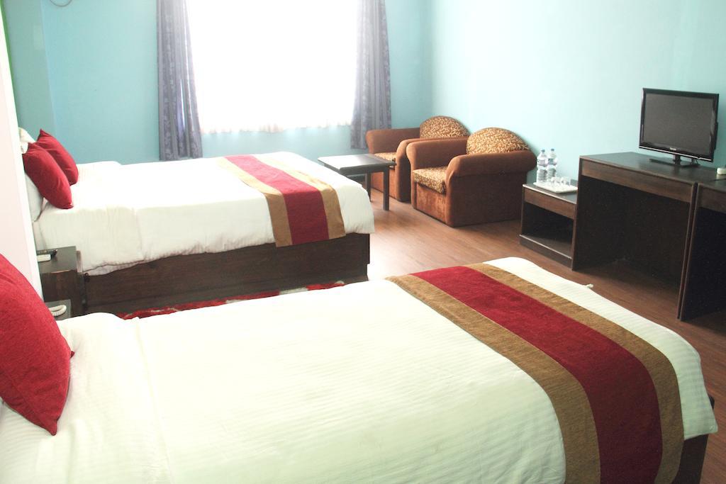 Hotel Family Home Катманду Екстер'єр фото