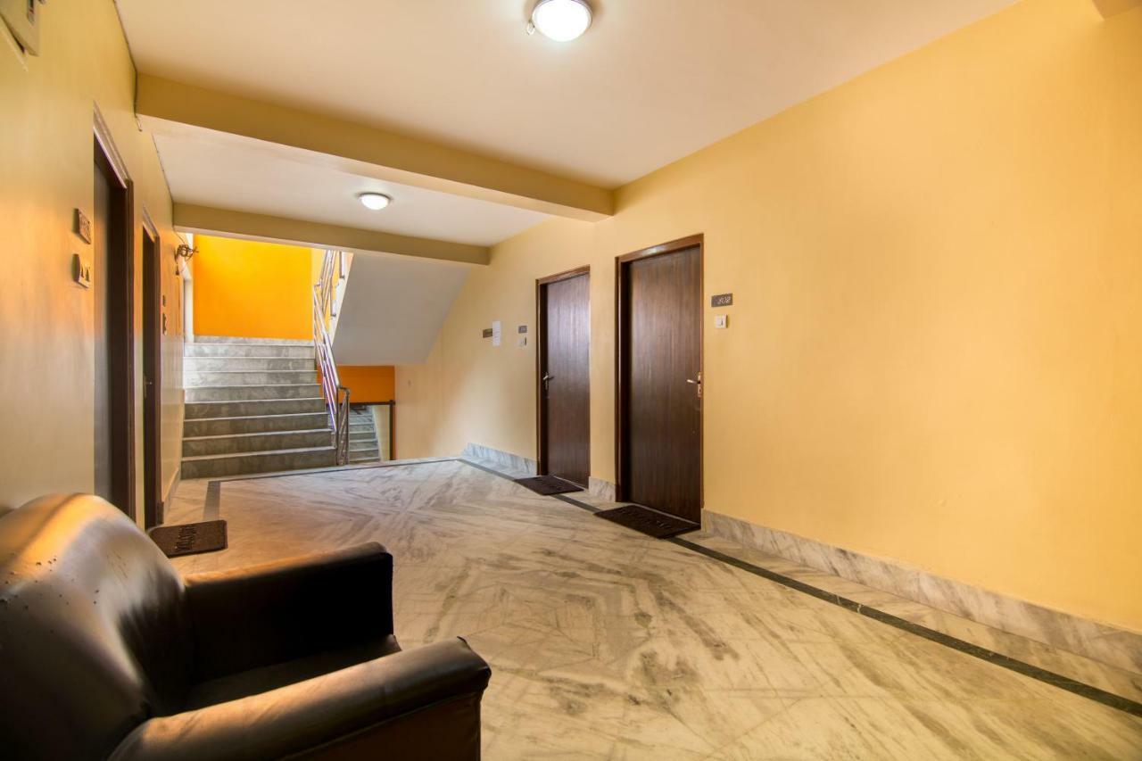 Hotel Family Home Катманду Екстер'єр фото